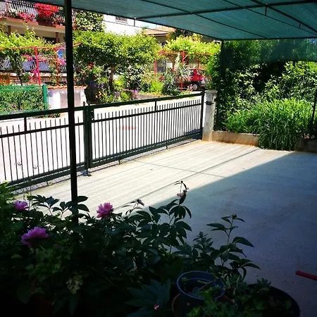 With A Parking Space - 7063 Apartment Umag