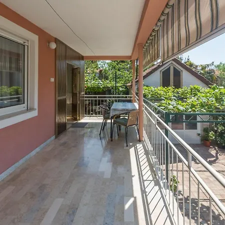 Appartamento With Parking Space - 7063