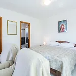 With Parking Space - 7063 Apartamento *